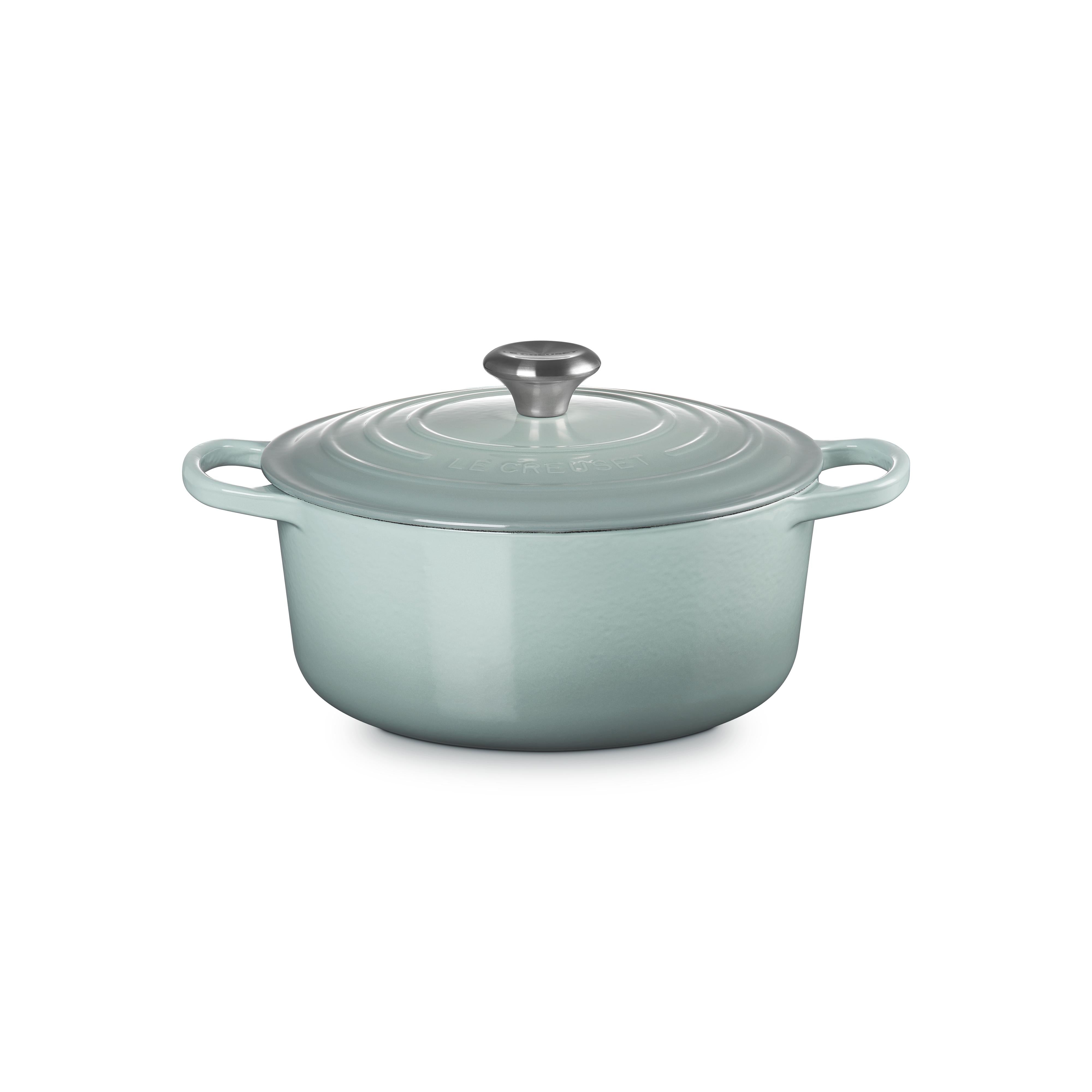 Le Creuset - 6.7L Sea Salt French/Dutch Oven (28 cm)  Sea Salt Colour Side 