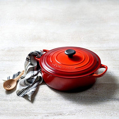 Le Creuset - 6.2L Cherry Red/ Cerise Shallow Risotto French/Dutch Oven (30CM) Display