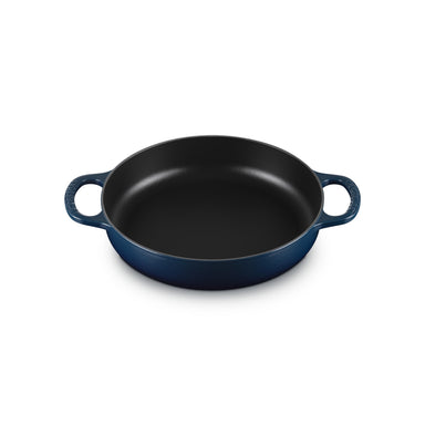 Le Creuset - 28cm Agave Everyday Pan (11") inside