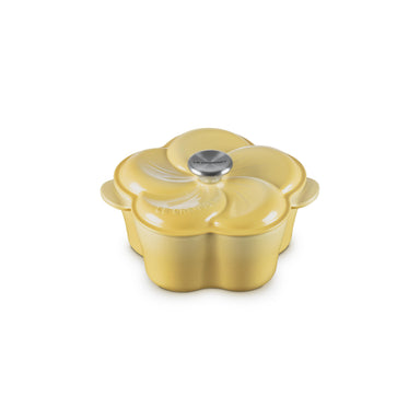 Le Creuset 2L Camomille Petal Cocotte (20 cm) Angel