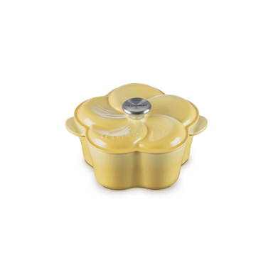 Le Creuset 2L Camomille Petal Cocotte (20 cm) Angel