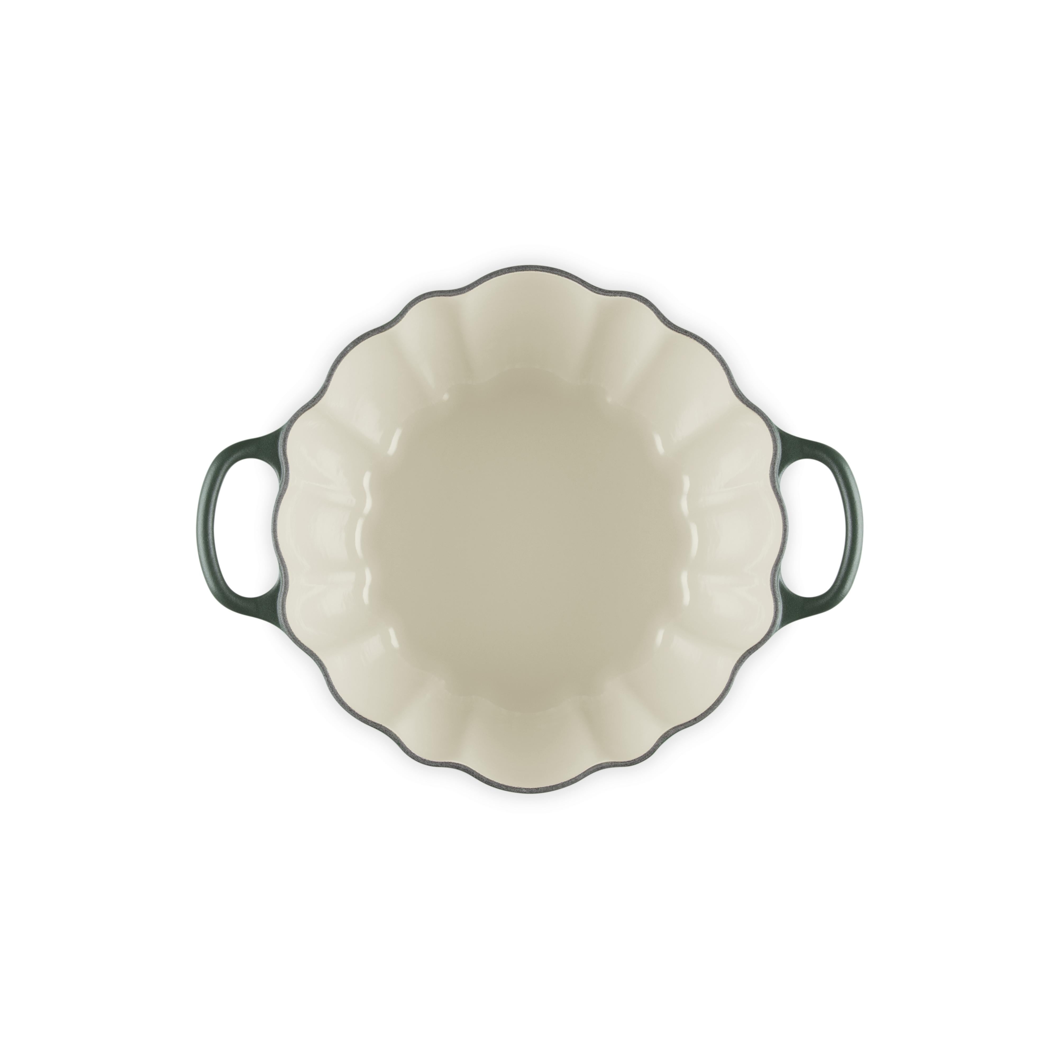 Le Creuset - 3.7L Pumpkin Cocotte Foret (24 cm) interior 