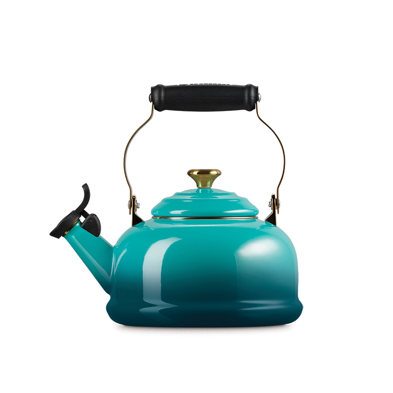 Le Creuset 1.6L Bleu Riviera Classic Whistling Kettle 