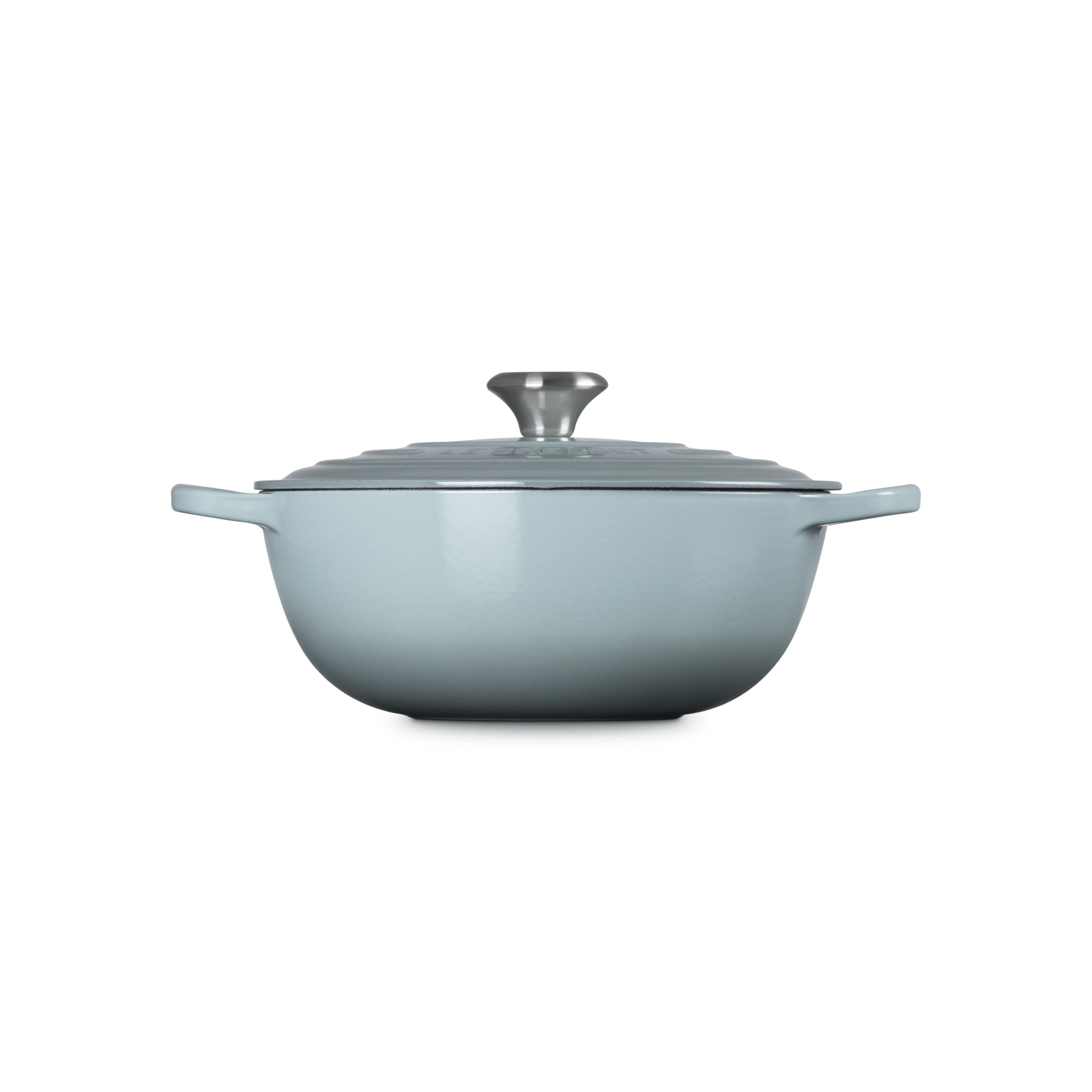Le Creuset - 4.1 L Sea Salt Chef's French Oven (26 cm) Side