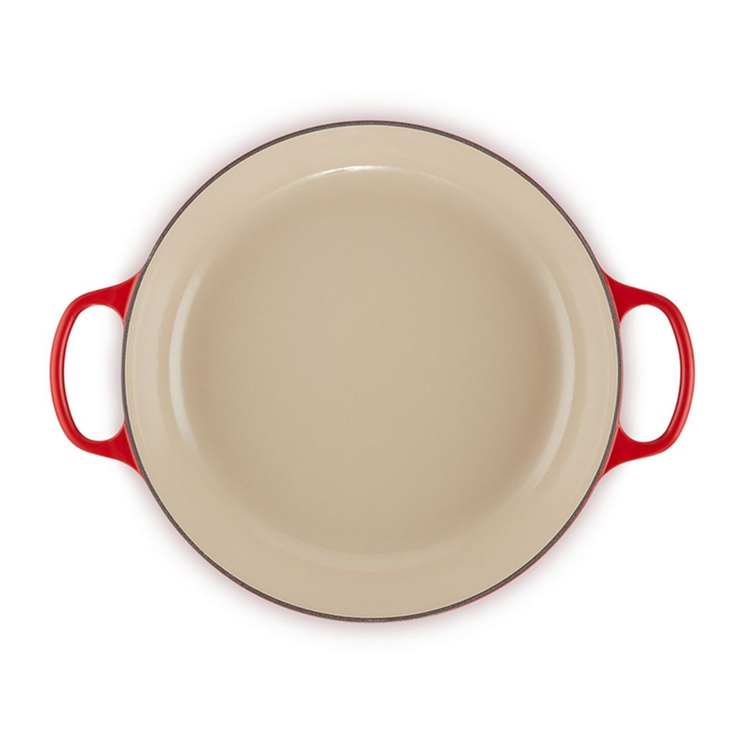 Le Creuset 4.7L Cherry Red / Cerise Shallow Braiser (32 cm) inside 