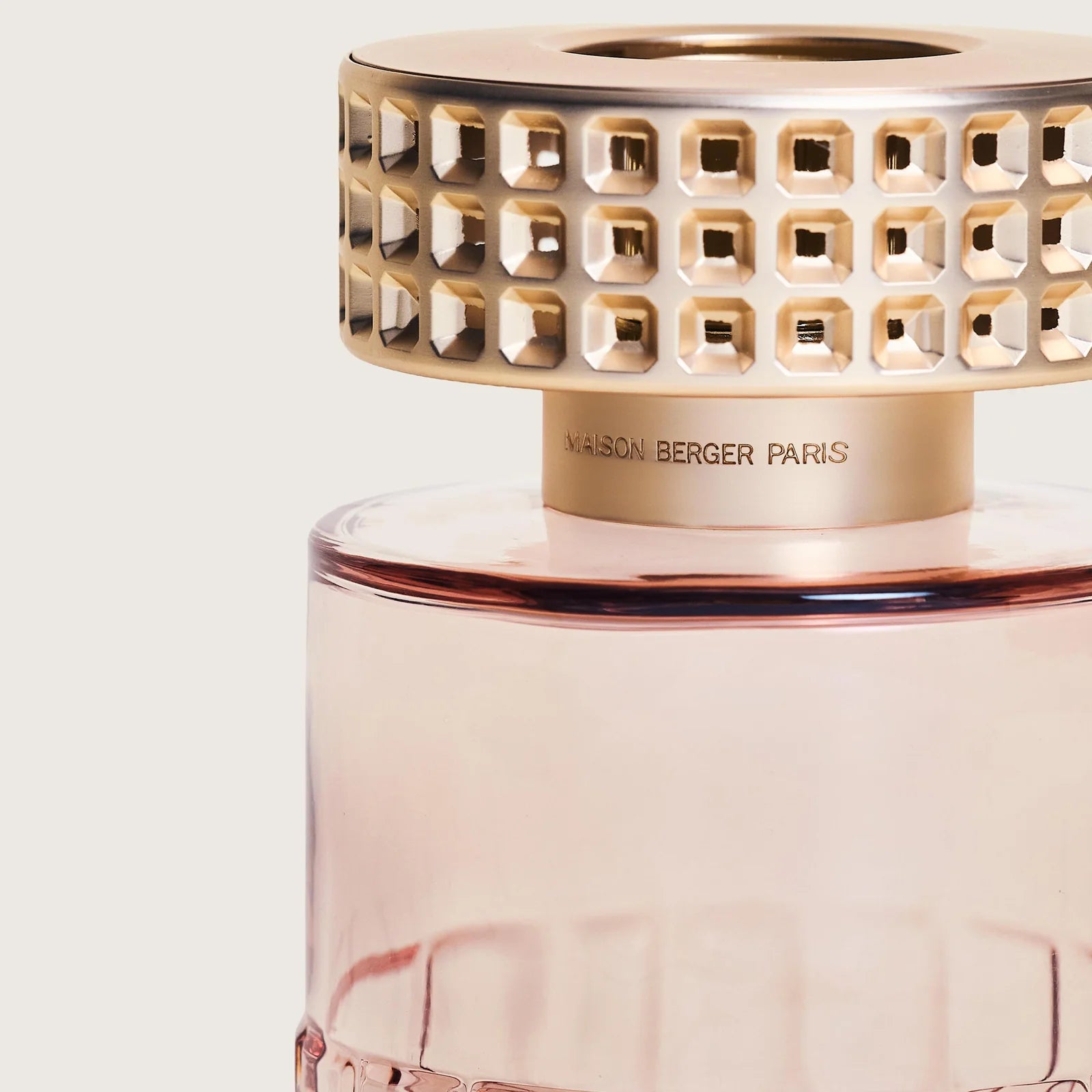 Maison Berger - Celebration Nude Lamp with Vanilla Magnificence 250 ml - 314905 Gold 