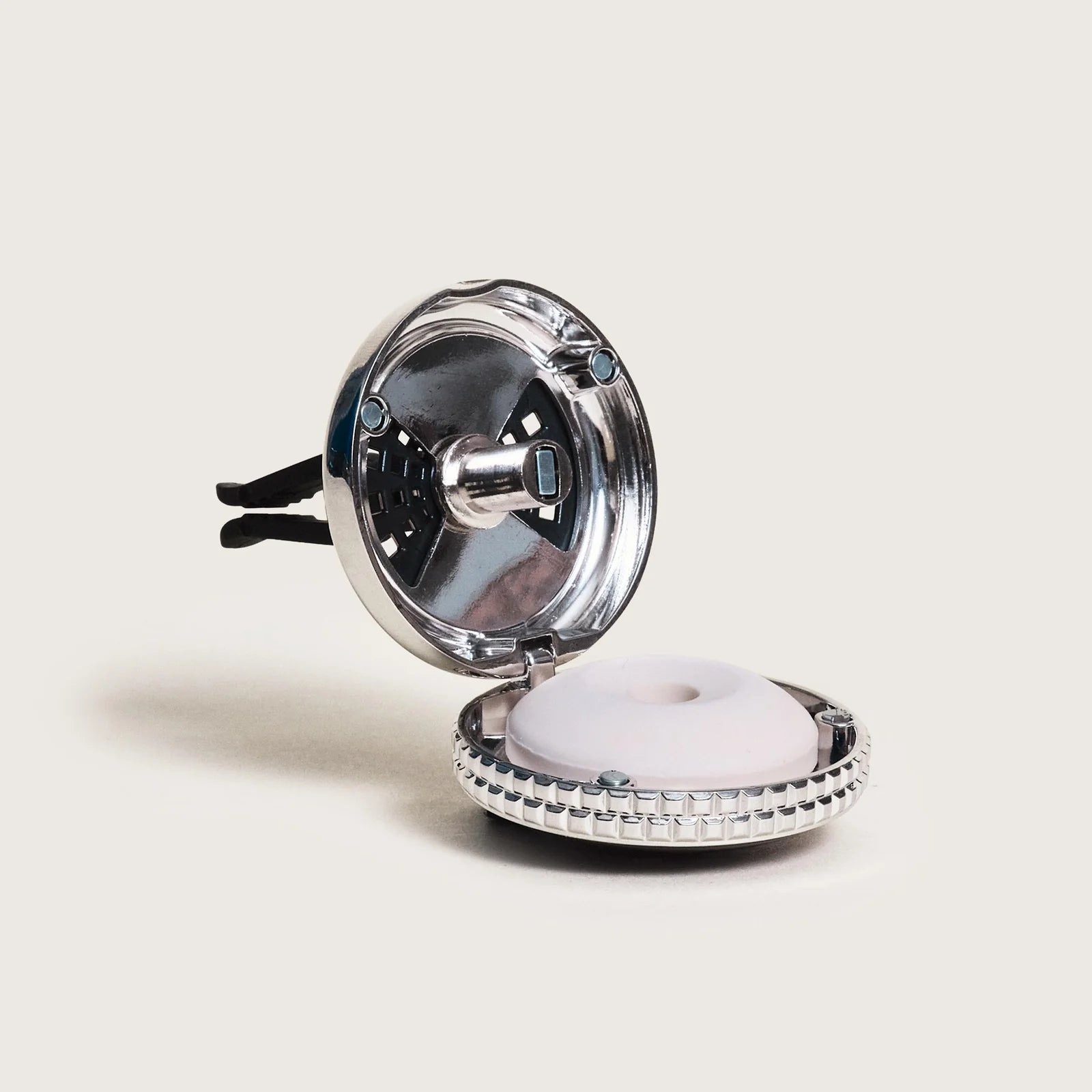 Maison Berger - Anti Odour Car Diffuser Hypnotique - 7922 Scent