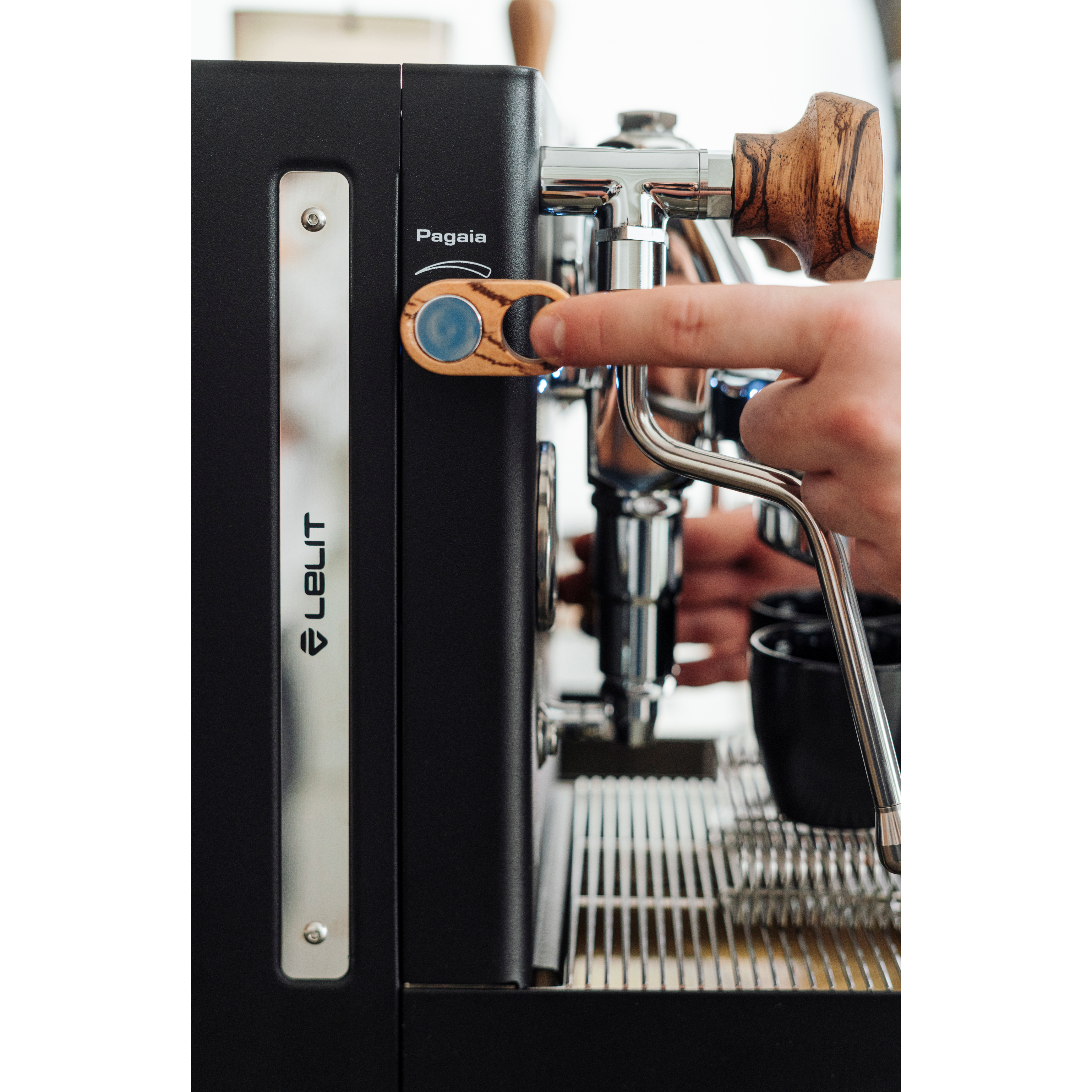 Lelit MaraX3 LEPL62X3-1B20 Espresso Machine Black (Latest Version) Control Pagaia 