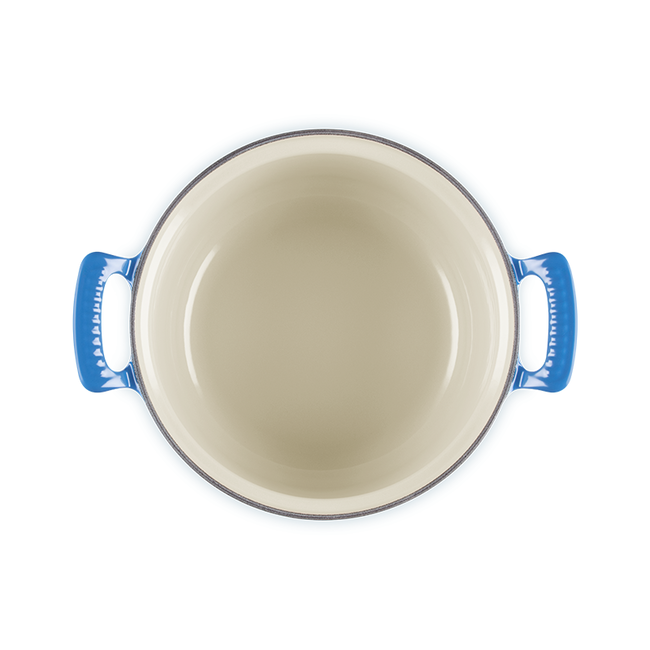 Le Creuset - 4.6 L Blueberry Modern Heritage Round Dutch Oven Interior