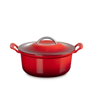 Le Creuset - 4.6 L Red/Cerise Modern Heritage Round Dutch Oven Side