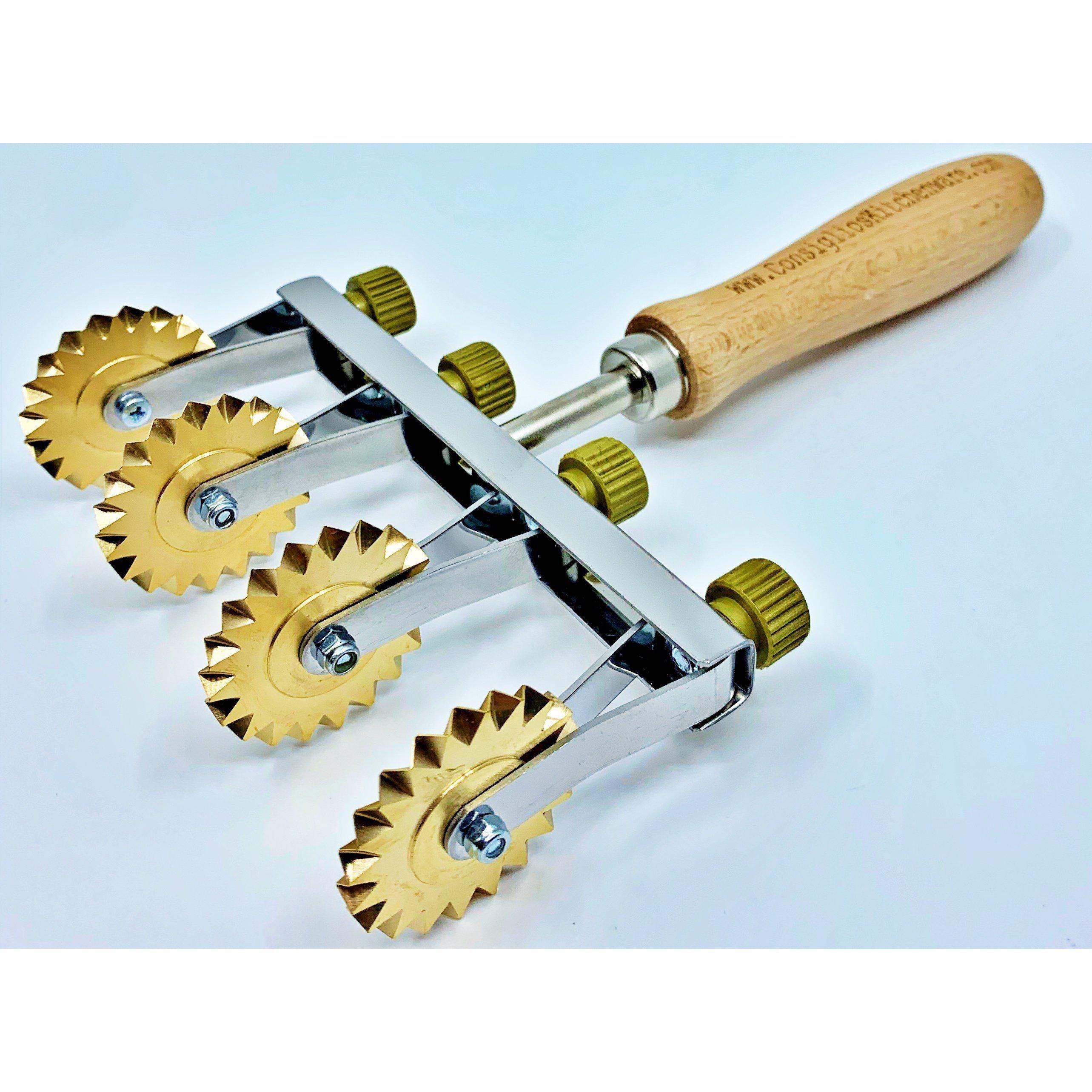 Curved Pastry / Pasta Cutter with Brass Wheel and Beech Handle – Italian  Cookshop Ltd
