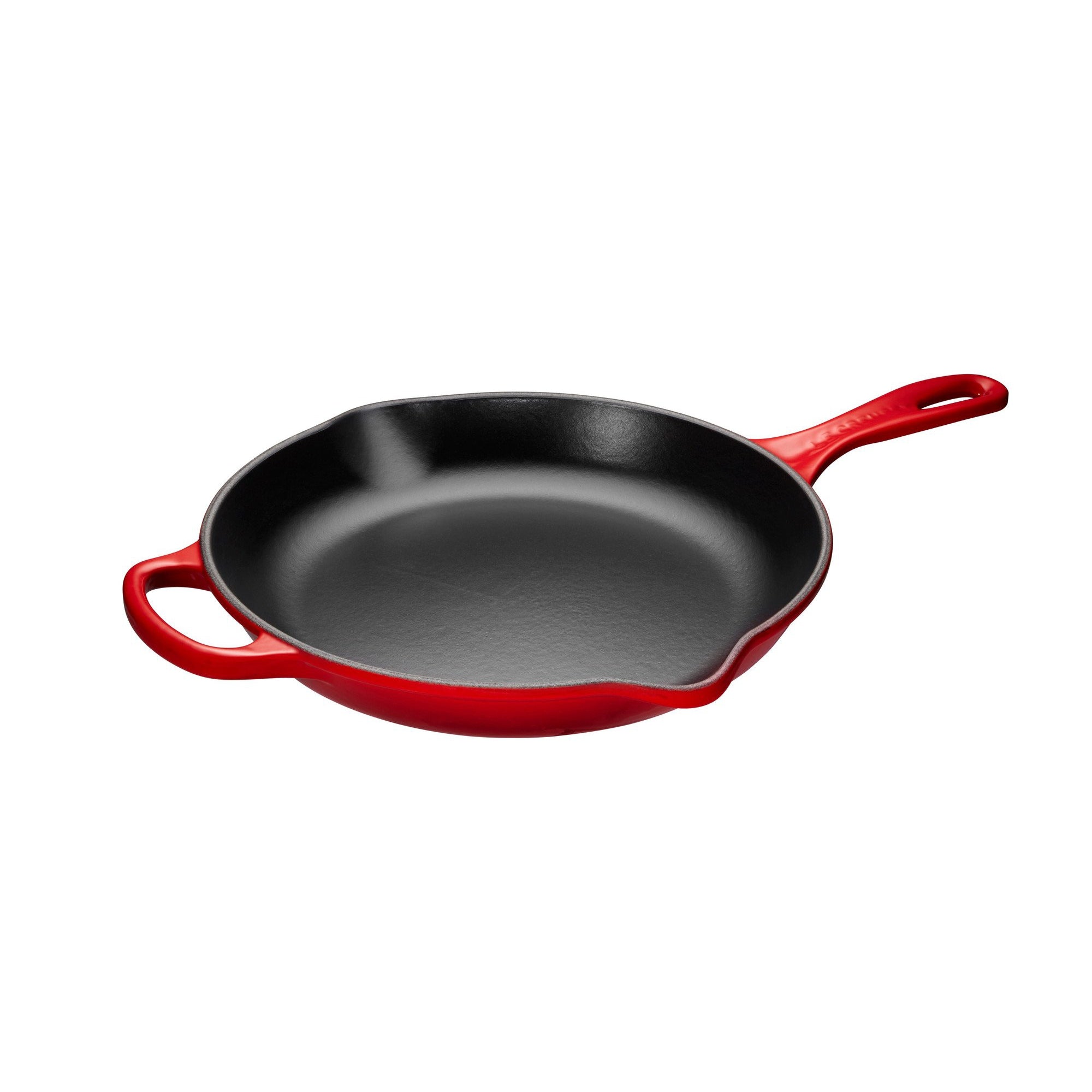 https://www.consiglioskitchenware.com/cdn/shop/products/Le-Creuset-26cm-Cherry-Red-Cerise-Round-Skillet-10_-LS2024-2667_2000x2000.jpg?v=1636486697