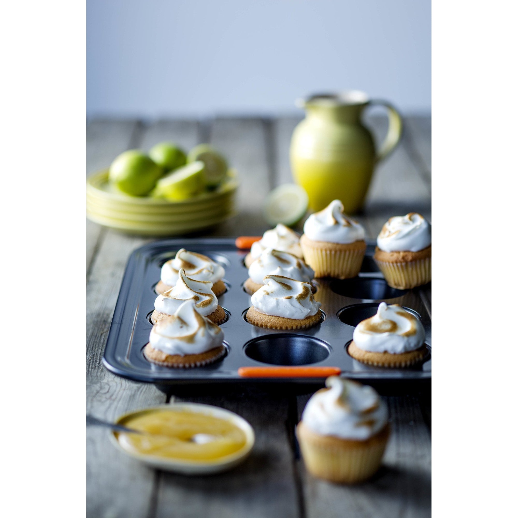 Le Creuset - Toughened Non-Stick Mini Muffin Tray Lemon Muffins 