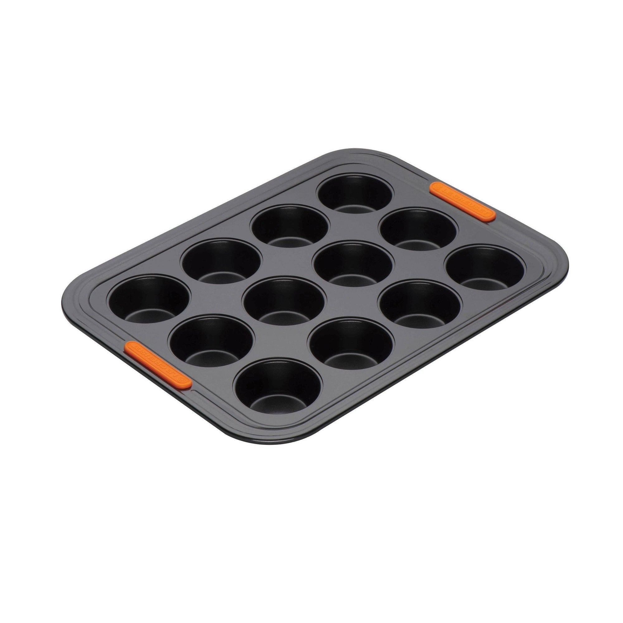 Le Creuset Muffin Pan Duo Mini and Large for Regular Muffins 
